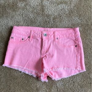 (Brand new) Pink shorts